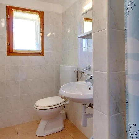 And With Parking Space Nerezine, Losinj - 2506 3* 네레자인