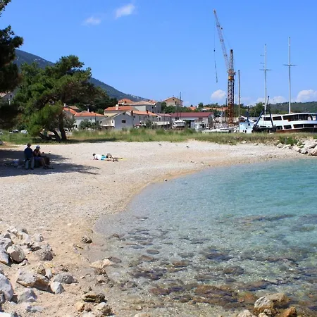 Guest house And With Parking Space Nerezine, Losinj - 2506 Nerezine