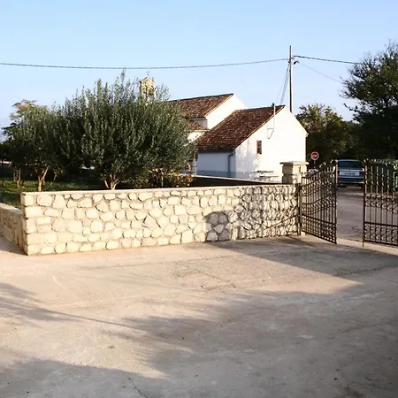 And With Parking Space Nerezine, Losinj - 2506 Pensjonat 3*